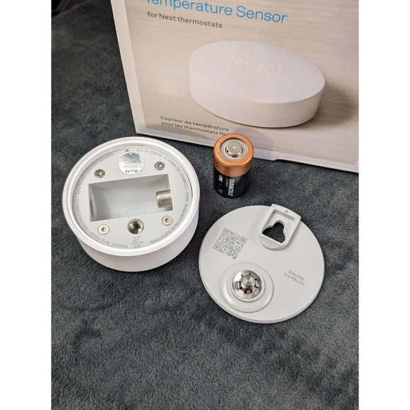 Google Nest T5000SF Temperature Sensor & Battery - no box, 3 - Picture 2 of 5